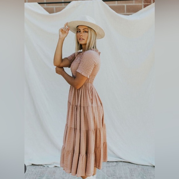 Henly Marlene Swiss Dot Midi in Mauve-Large - Picture 2 of 7